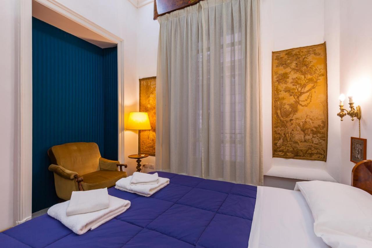 Appartement A Due Passi Dal Lungomare Di Mergellina By Wonderful Italy à Naples Extérieur photo
