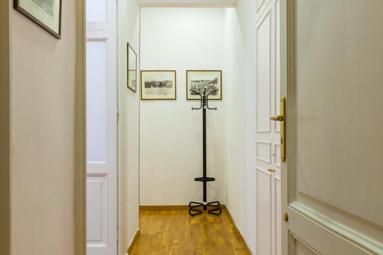 Appartement A Due Passi Dal Lungomare Di Mergellina By Wonderful Italy à Naples Extérieur photo