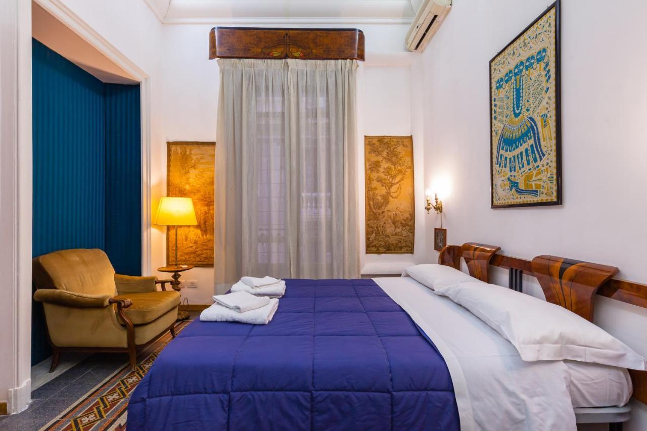 Appartement A Due Passi Dal Lungomare Di Mergellina By Wonderful Italy à Naples Extérieur photo