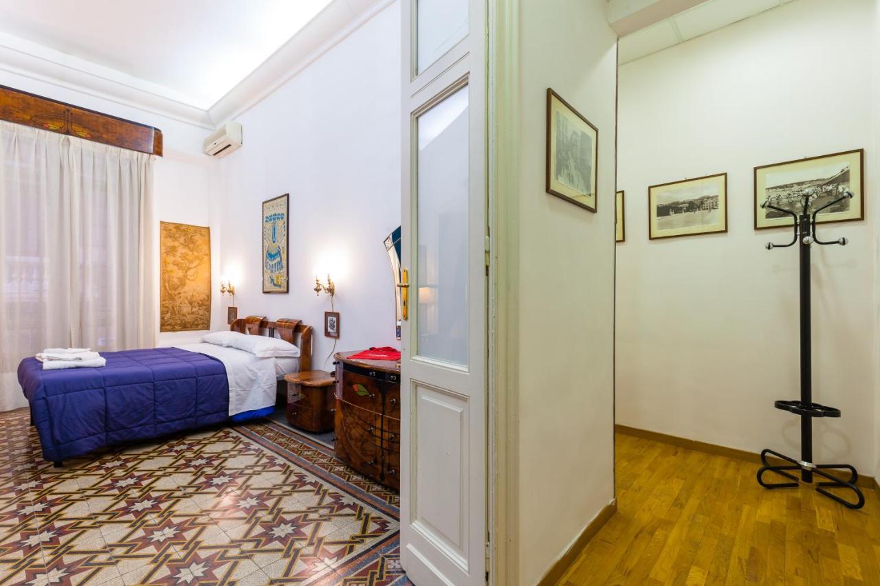 Appartement A Due Passi Dal Lungomare Di Mergellina By Wonderful Italy à Naples Extérieur photo